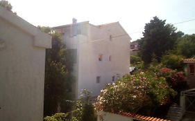 Apartments And Rooms Camelia